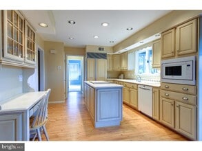 1426 Cider Knoll Way in West Chester, PA - Building Photo - Building Photo