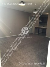 400 Trailblazer Dr in Travelers Rest, SC - Building Photo - Building Photo