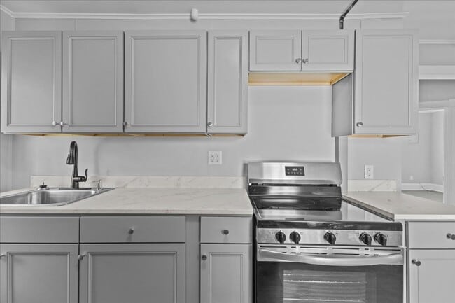 410 St Paul St in Burlington, VT - Building Photo - Building Photo