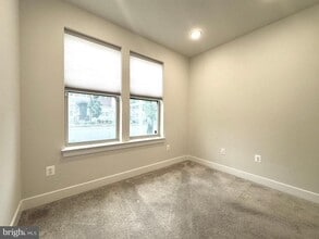 1009 Rockwell Ave in Gaithersburg, MD - Building Photo - Building Photo