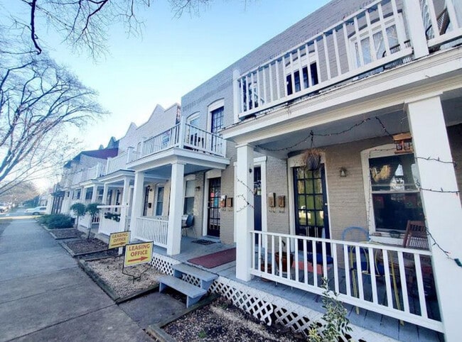 property at 3209 Ellwood Ave