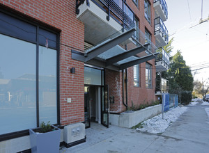 Midtown in Vancouver, BC - Building Photo - Building Photo