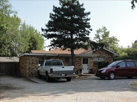 2203 Briggs St in Norman, OK - Building Photo
