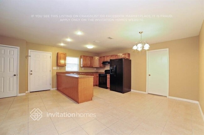 6418 Amundson St in Tampa, FL - Building Photo - Building Photo