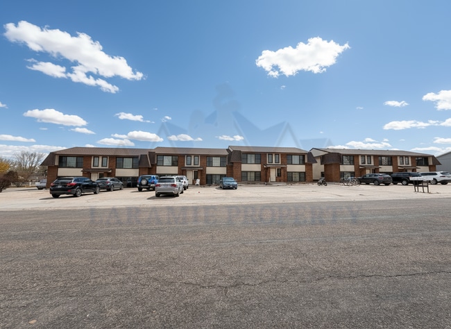 1725 Fetterman Dr in Laramie, WY - Building Photo - Building Photo