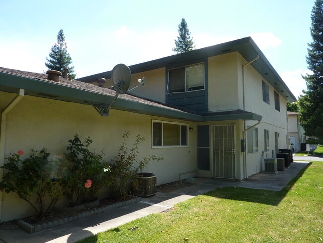 property at 6434 Auburn Blvd