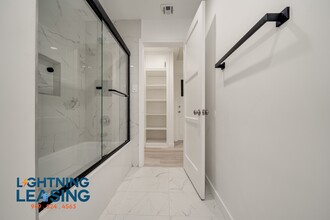 1363 Hauser Blvd in Los Angeles, CA - Building Photo - Building Photo