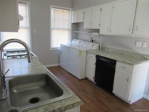 26 Glass St in Port Jervis, NY - Building Photo - Building Photo