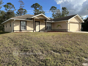 3778 Wentworth St in North Port, FL - Building Photo - Building Photo