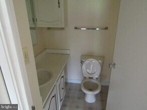 2921 N Leisure World Blvd-Unit -1-305 in Silver Spring, MD - Building Photo - Building Photo