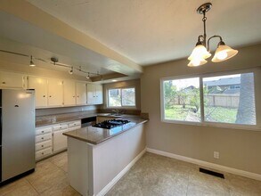 2022 Elevada St in Oceanside, CA - Building Photo - Building Photo