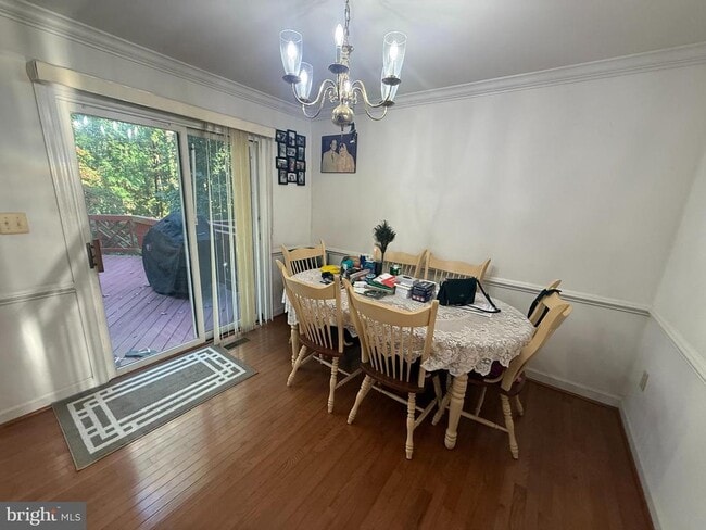 property at 2292 Canteen Cir