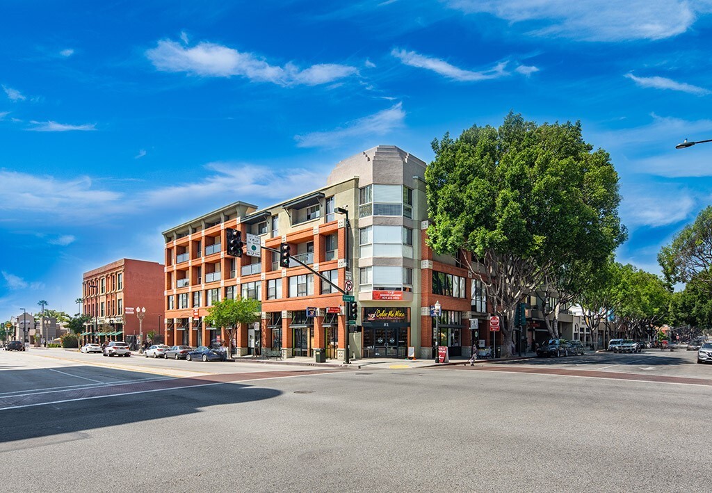 APT PALERMO in Pasadena, CA - Foto de edificio