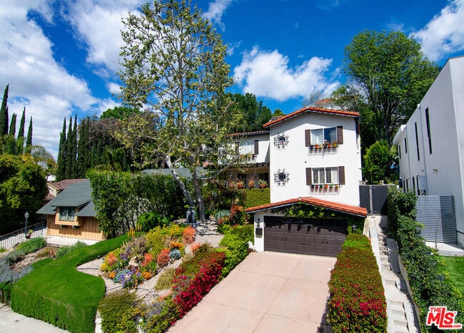 property at 5176 Don Pio Dr