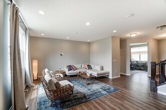 6407 Low Tide Wy in Westerville, OH - Building Photo - Building Photo