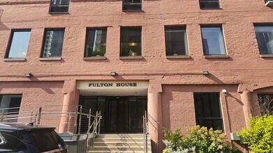 345 N Canal St, Unit 1205 in Chicago, IL - Building Photo - Building Photo
