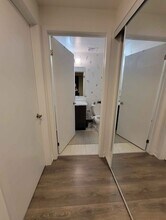 90 Canon Jackson Dr in Toronto, ON - Building Photo - Building Photo