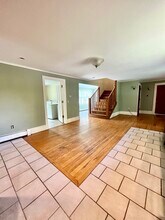 122 Old Amherst Rd in Sunderland, MA - Building Photo - Building Photo