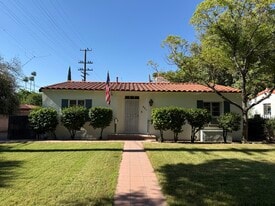 331 W 25th St in San Bernardino, CA - Building Photo