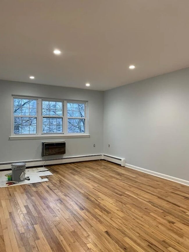 229 E 237th St, Unit 2 nd floor