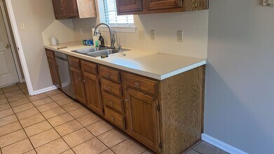 8215 Tall Oaks in Sherwood, AR - Building Photo - Building Photo