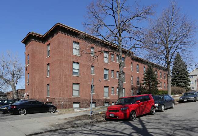 501 W Franklin Ave in Minneapolis, MN - Foto de edificio - Building Photo