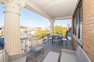 4400 Walnut Apartments