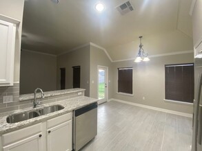3412 Grand Bayou Dr in Bossier City, LA - Building Photo - Building Photo