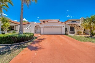 10000 SW 147th Ct in Miami, FL - Building Photo