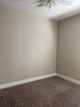 453 N Woods St in Sherman, TX - Building Photo - Building Photo