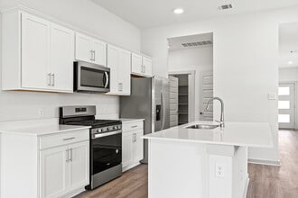 Millbrook Commons in San Marcos, TX - Foto de edificio - Interior Photo