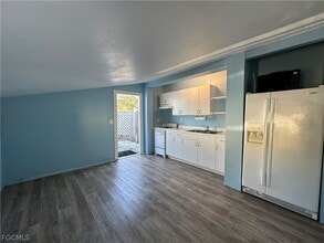 1746 Pacific Ave in North Fort Myers, FL - Building Photo - Building Photo