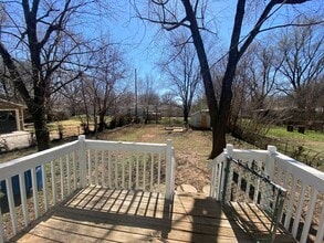 1428 W Hamilton St in Springfield, MO - Building Photo - Building Photo