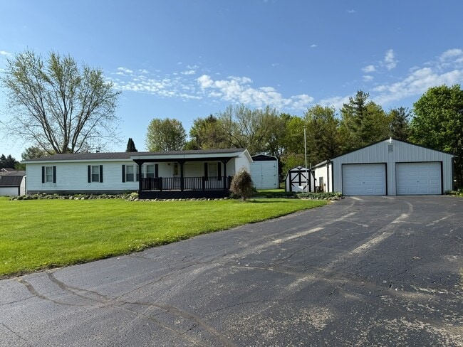 property at 5545 Monticello Dr