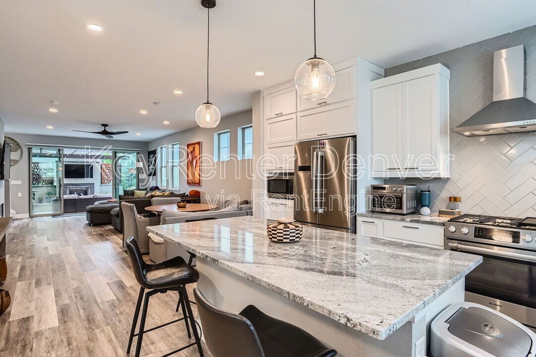 15547 W Vassar Ave in Denver, CO - Building Photo
