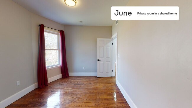 Room in Shared 4 bed/2 bath home in Boston, MA - Building Photo - Building Photo