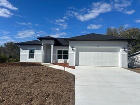 1110 Breckinridge Ave in Lake Placid, FL - Building Photo