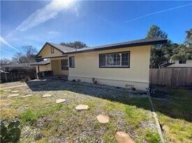 5180 Palma Ave in Atascadero, CA - Building Photo