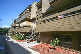 The Montecito South Apartments in Mission Hills, CA - Building Photo - Building Photo