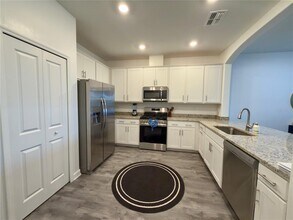 5523 Sapphire Stone Cv in Bradenton, FL - Building Photo - Building Photo