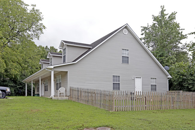2933-2949 W Sycamore St in Fayetteville, AR - Foto de edificio - Building Photo