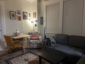 968 State St in New Haven, CT - Building Photo