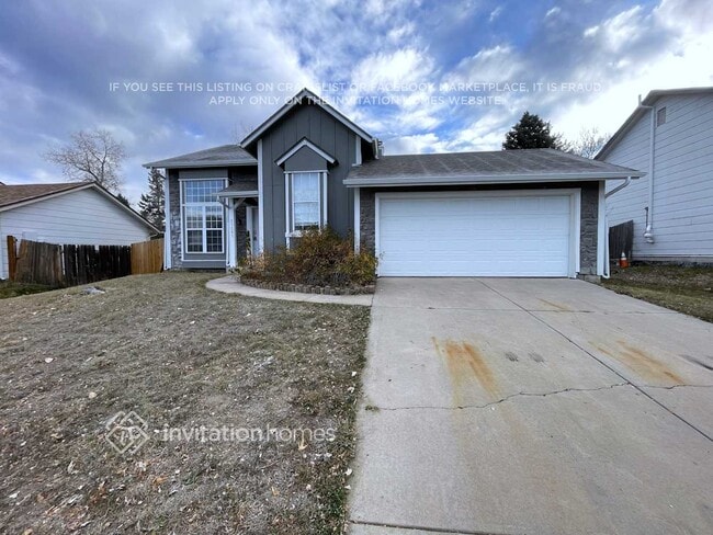 property at 21581 E Aberdeen Dr