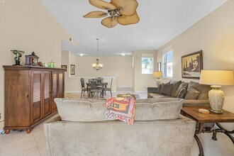 15571 Bellamar Dr in Ft. Myers, FL - Building Photo - Building Photo