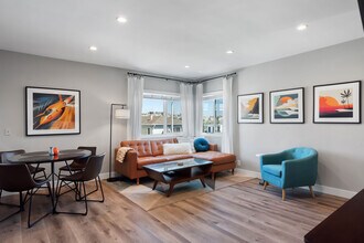 617 Loma Dr in Hermosa Beach, CA - Building Photo - Building Photo