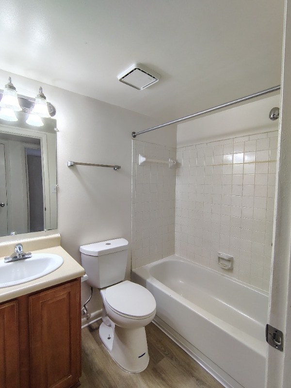 600 Reusens Rd in Lynchburg, VA - Foto de edificio - Building Photo