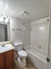 600 Reusens Rd in Lynchburg, VA - Foto de edificio - Building Photo