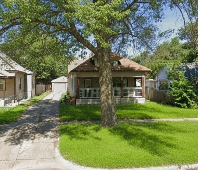 property at 1841 S Main St