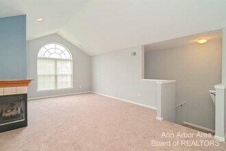3217 Primrose Ln in Ypsilanti, MI - Building Photo - Building Photo