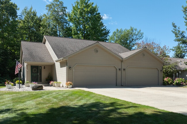 Terrace Bluff Condominiums